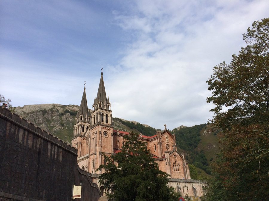 Basílica de Santa María la Real de Covadonga